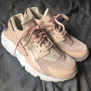 Nike | Air Huaraches